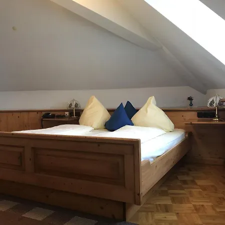 Landgasthof Schmidbaur Inn 3*
